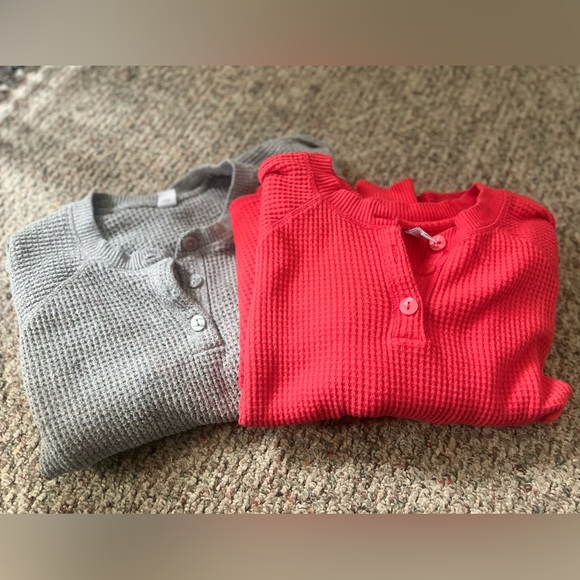 Old Navy Sweaters - ✨2 for $15! Old Navy Knitted Sweaters✨
